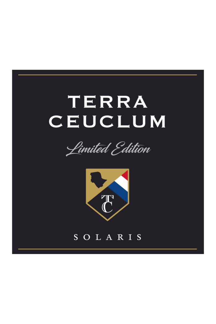 Koop uw Terra Ceuclum wijn online. Nederlandse witte wijn uit de wijngaard van Van der Valk in Cuijk. Online te bestellen in wijnshop van Valk Wines.